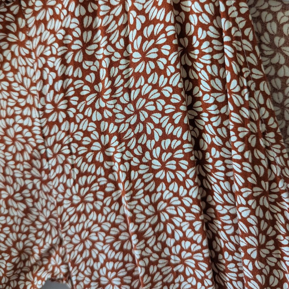 Petal & Pup Hadyn Dress in Rust - Picture 10 of 11